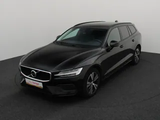 VOLVO V60 MHEV Momentum Advantage