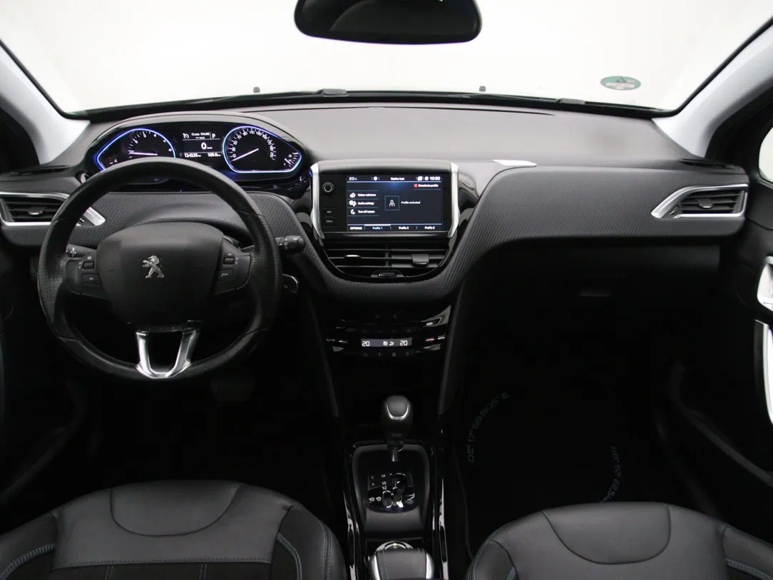 PEUGEOT 2008 Allure