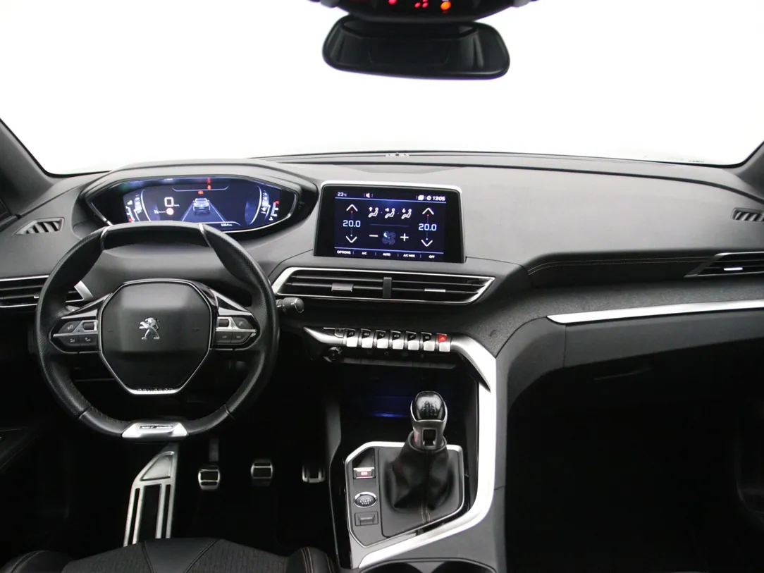 PEUGEOT 3008 GT Line