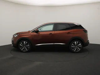 PEUGEOT 3008 Allure
