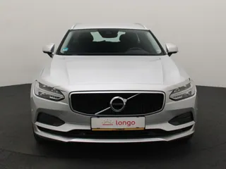 VOLVO V90 Momentum