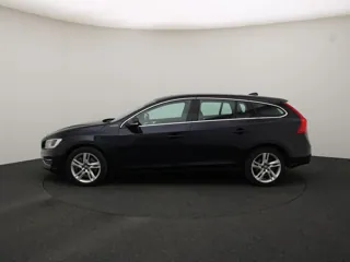 VOLVO V60 Summum