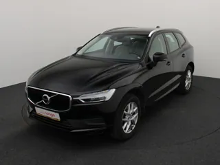 VOLVO XC60 Momentum