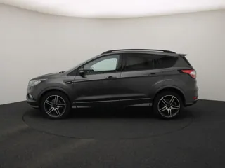 FORD KUGA ST-Line