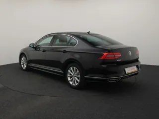 VOLKSWAGEN PASSAT B8 Highline