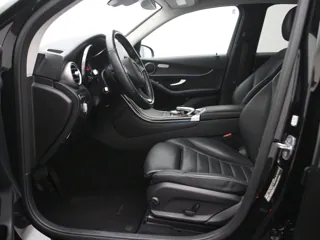 MERCEDES BENZ GLC220