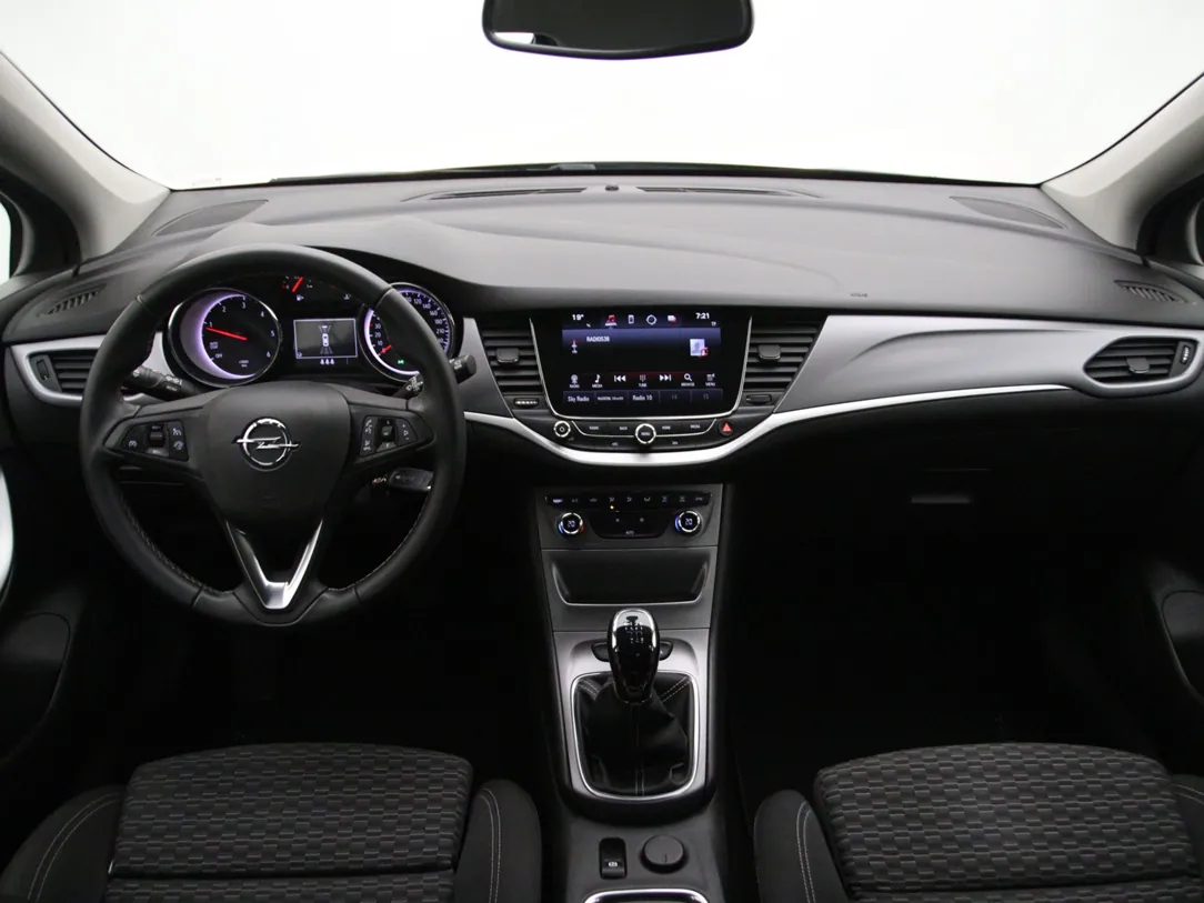 OPEL ASTRA Business+