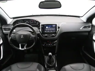 PEUGEOT 2008 Allure