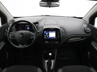 RENAULT CAPTUR Intense