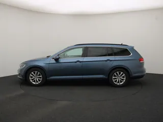 VOLKSWAGEN PASSAT B8 Comfortline