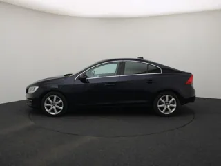 VOLVO S60 MOMENTUM BUSINESS EDITION