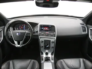 VOLVO XC60 Kinetic