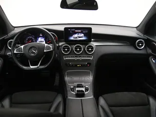 MERCEDES BENZ GLC350 AMG-Line
