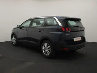 PEUGEOT 5008 Executive