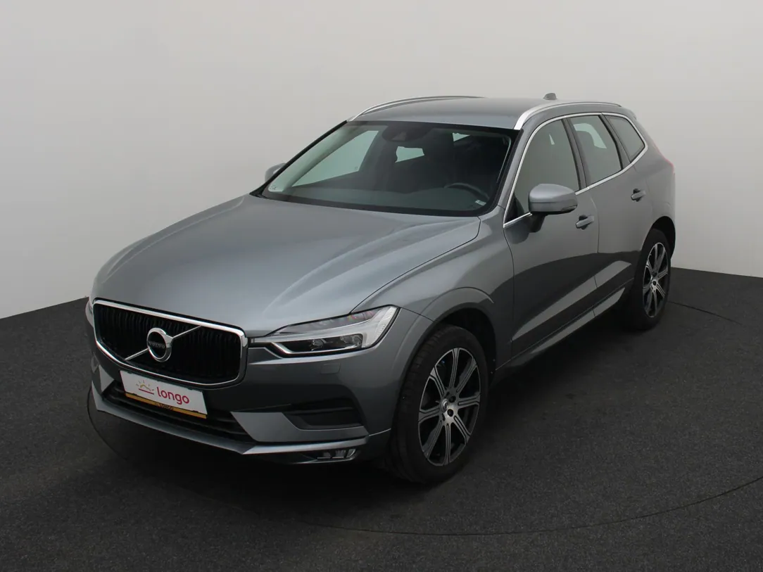 VOLVO XC60 Momentum