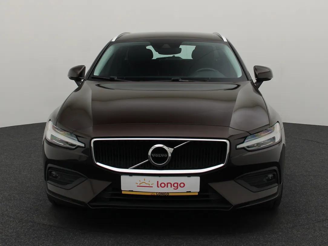 VOLVO V60 MHEV Momentum Pro