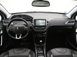 PEUGEOT 2008 Allure