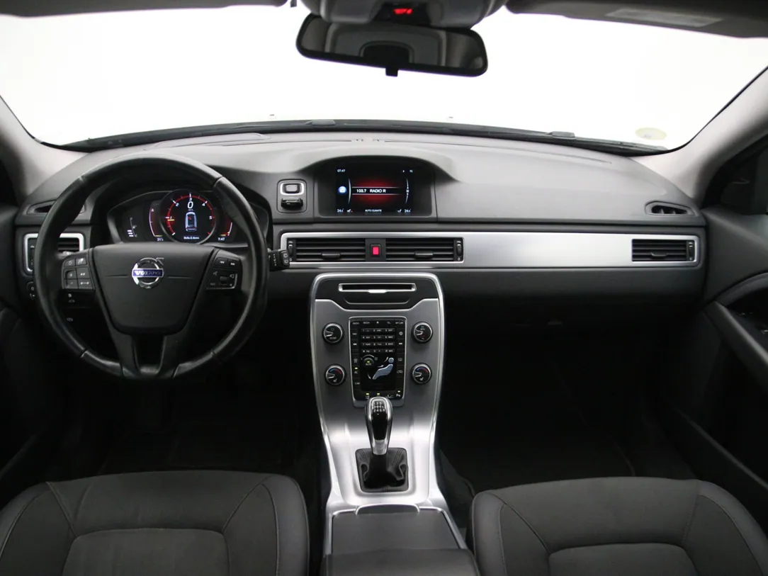 VOLVO V70 Dynamic Edition