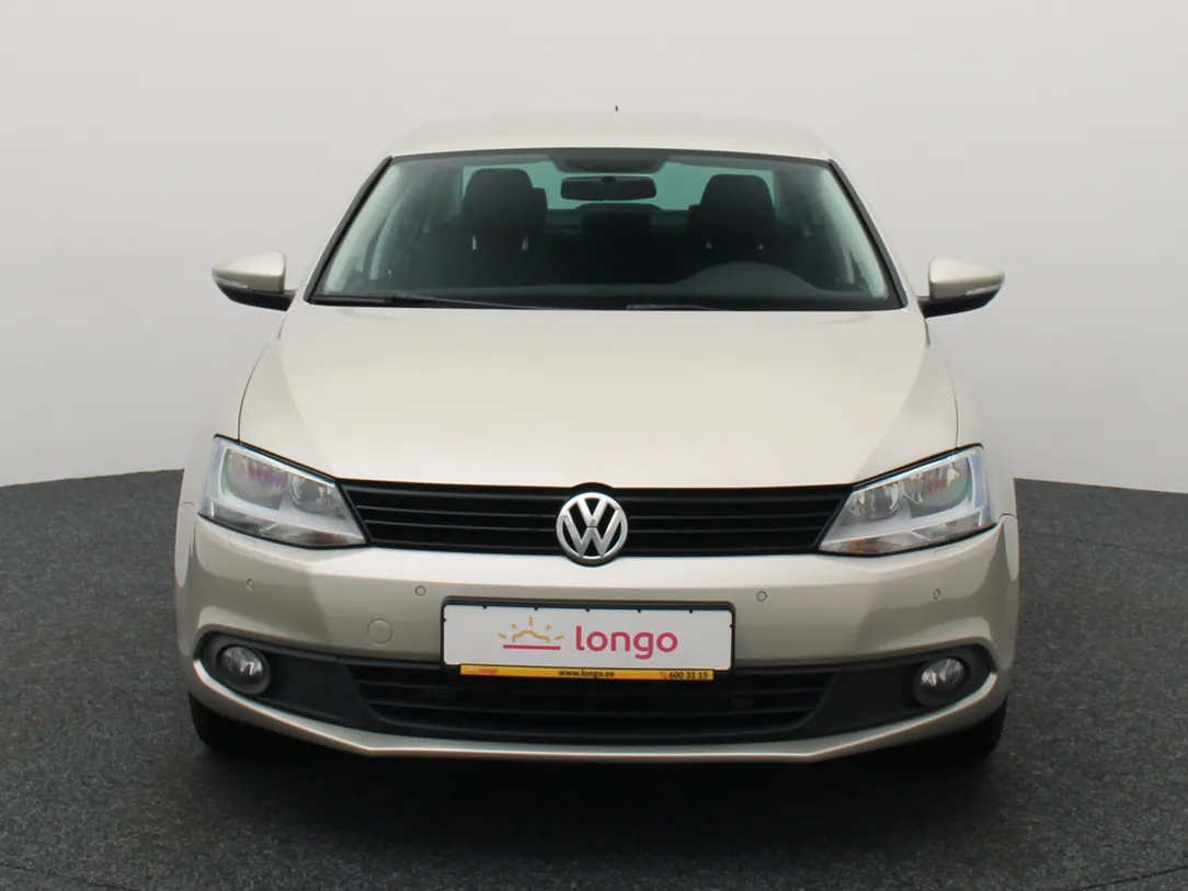 VOLKSWAGEN JETTA Life