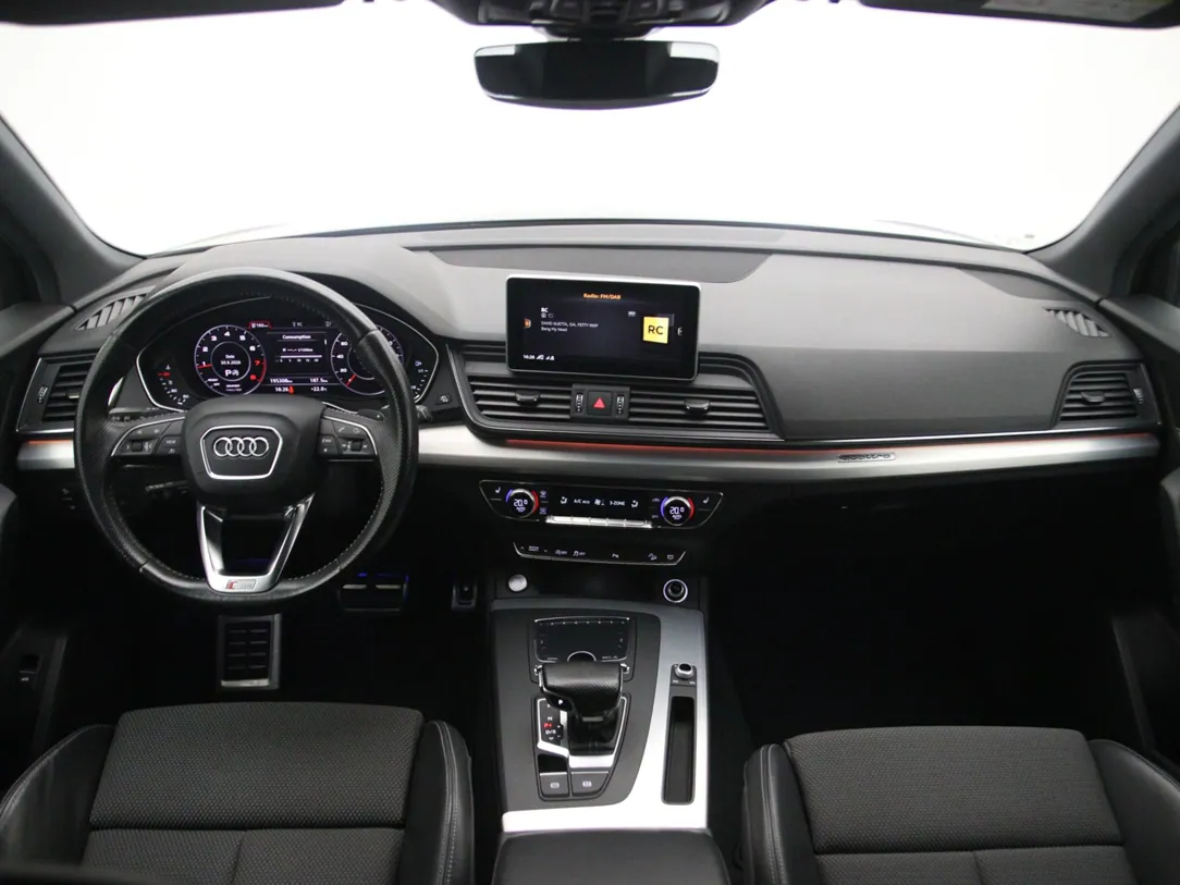 AUDI Q5 S-Line Edition