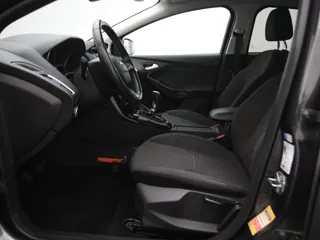 FORD FOCUS Titanium
