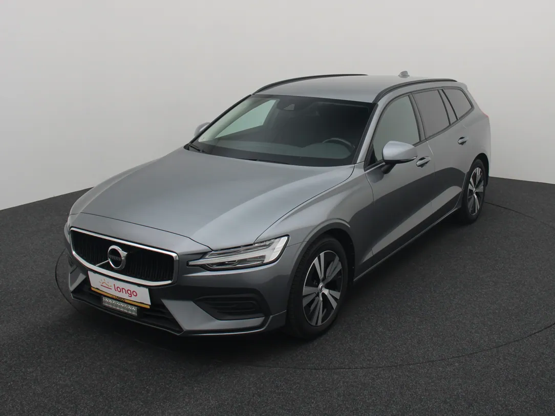 VOLVO V60 MHEV Momentum Advantage