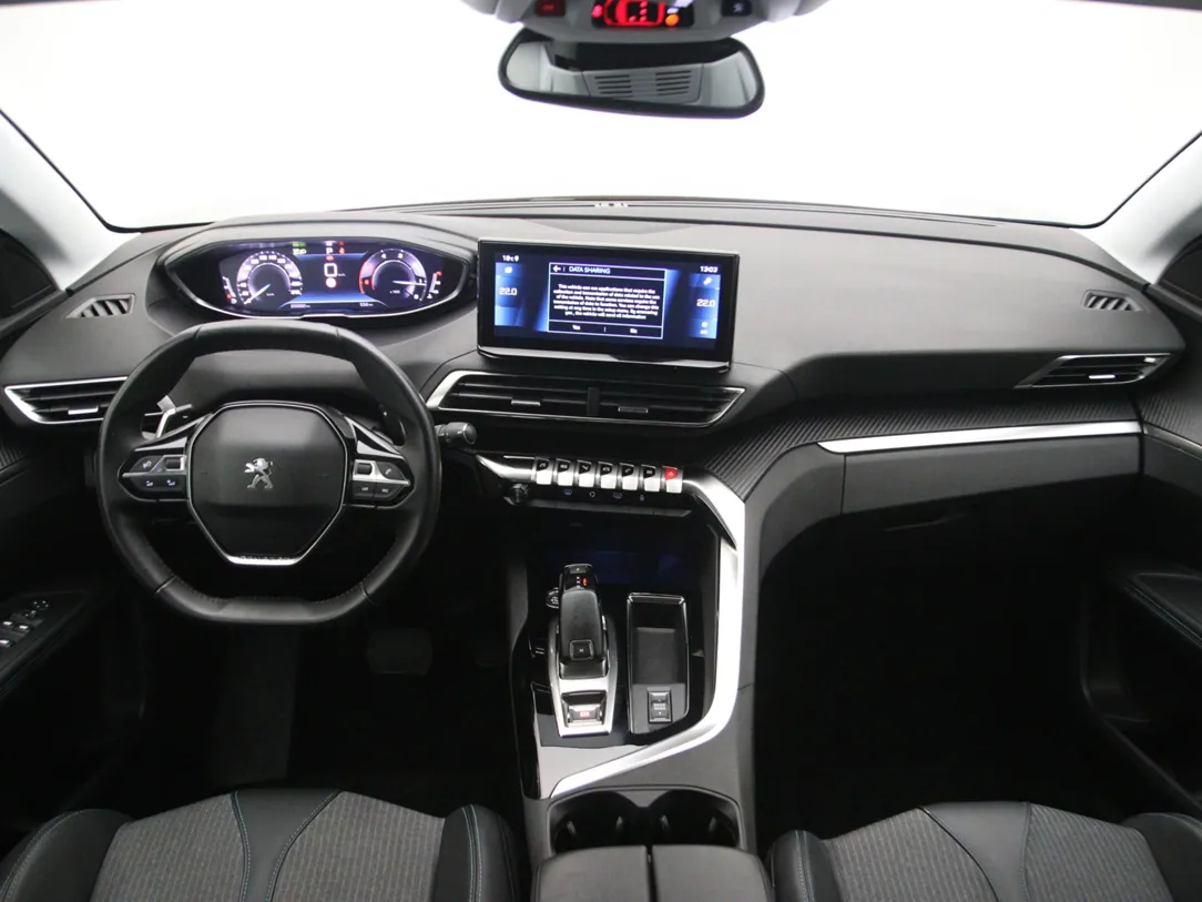 PEUGEOT 3008 Allure