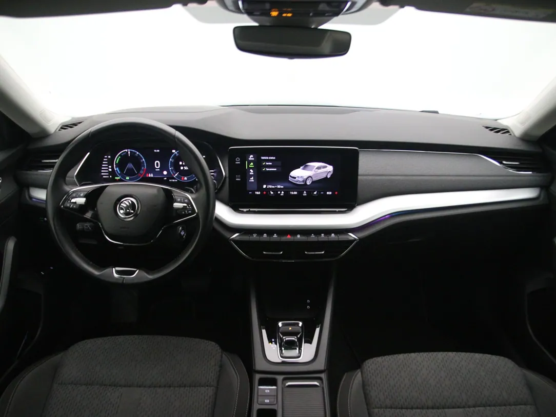 SKODA OCTAVIA Business Edition Plus