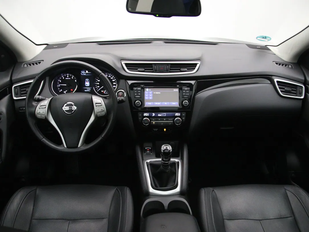 NISSAN QASHQAI Tekna