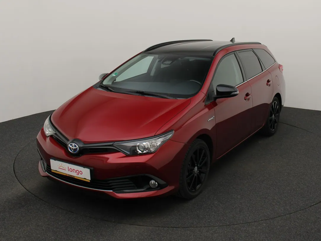 TOYOTA AURIS Black Edition