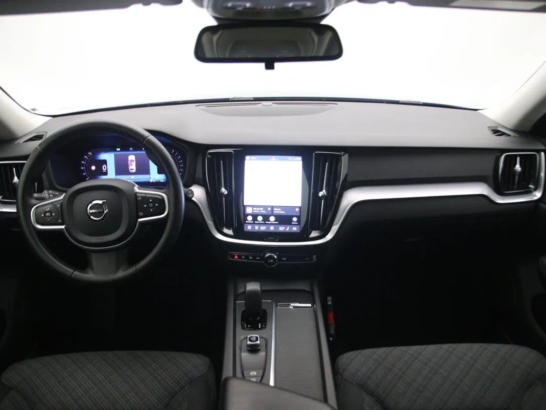 VOLVO V60 MHEV Essential