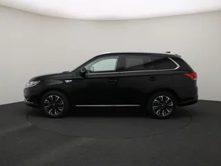 MITSUBISHI OUTLANDER Executive Edition
