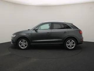 AUDI Q3 S-Line