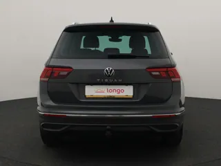 VOLKSWAGEN TIGUAN Active