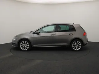 VOLKSWAGEN GOLF 7 Highline