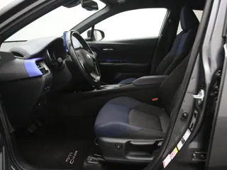 TOYOTA C-HR Dynamic 