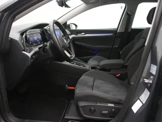 VOLKSWAGEN GOLF 8 Life Business