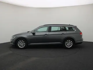 VOLKSWAGEN PASSAT B8 Comfortline