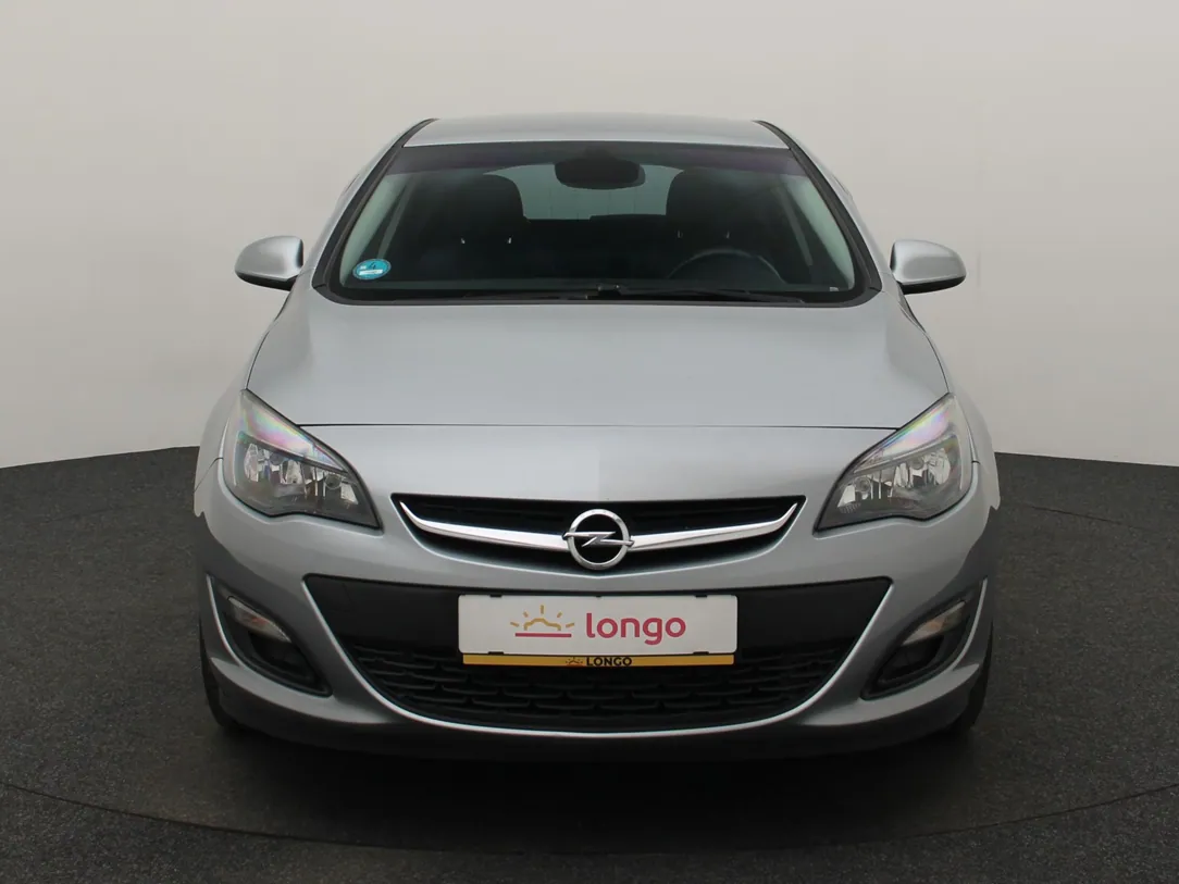 OPEL ASTRA Ultimate Plus