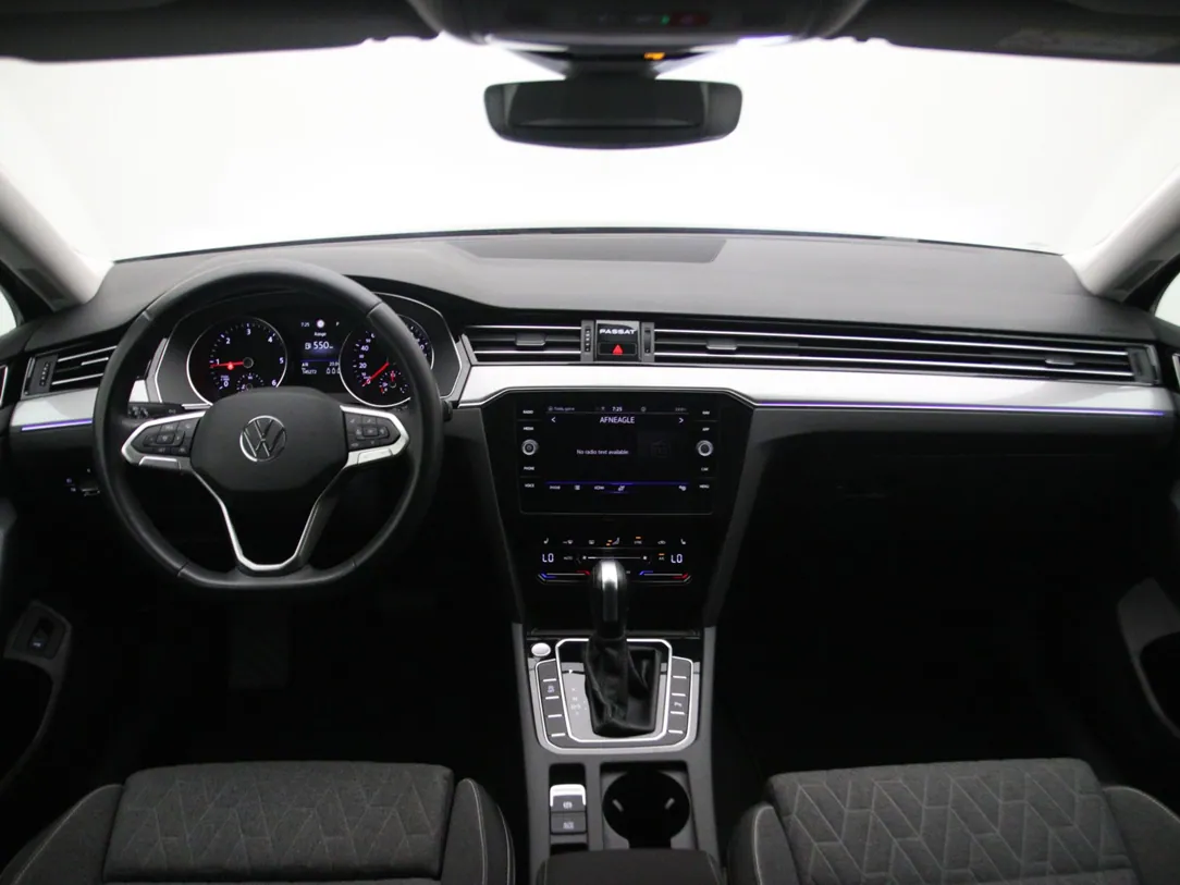 VOLKSWAGEN PASSAT B8 Style Business