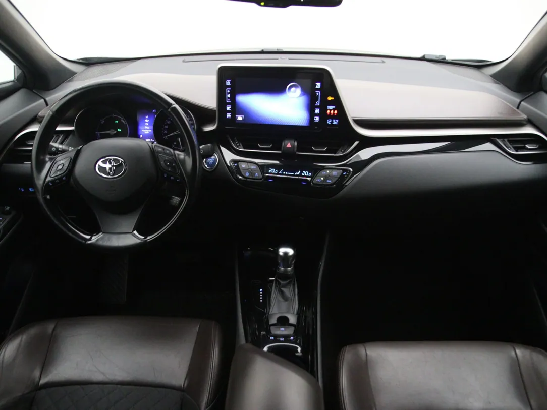 TOYOTA C-HR Executive