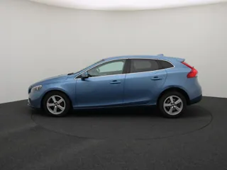 VOLVO V40 Summum Business