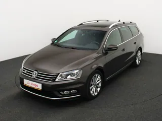 VOLKSWAGEN PASSAT B7 R-Line Executive Edition