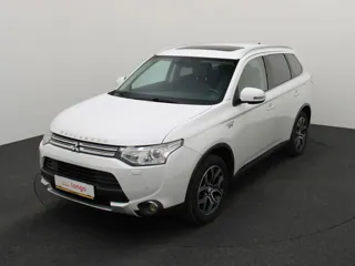 MITSUBISHI OUTLANDER Limited Edition X-Line