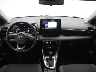 TOYOTA YARIS Business Plus