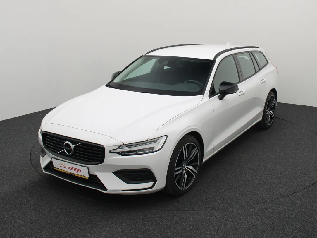 VOLVO V60 MHEV Momentum Advantage