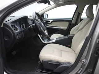 VOLVO V60 Summum