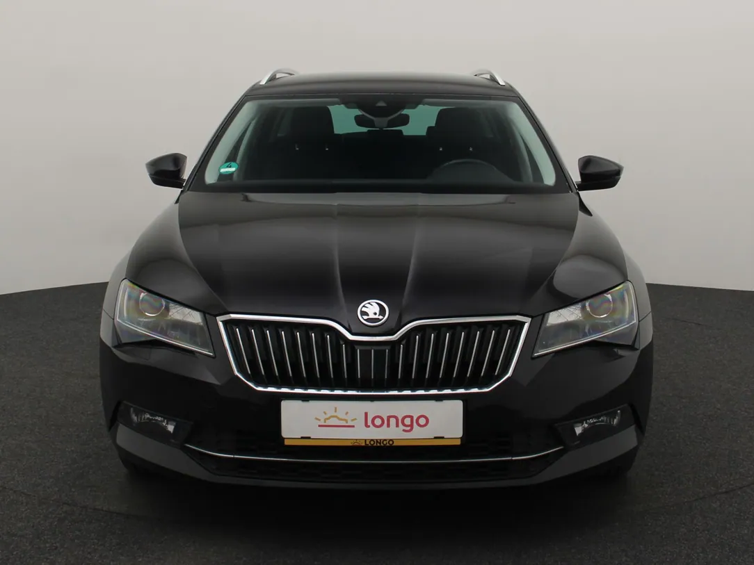 SKODA SUPERB Style