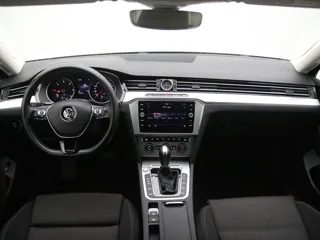 VOLKSWAGEN PASSAT B8 Comfortline