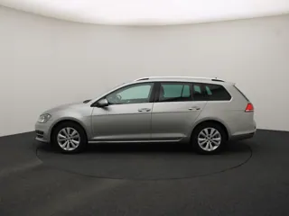 VOLKSWAGEN GOLF 7 Connected Series